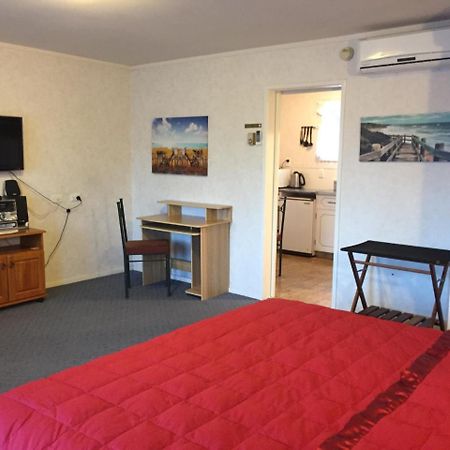 Boundary Court Motor Inn Гамільтон Екстер'єр фото