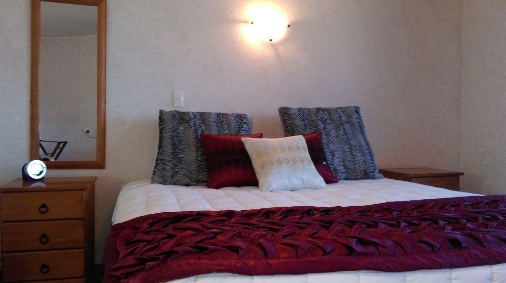 Boundary Court Motor Inn Гамільтон Екстер'єр фото
