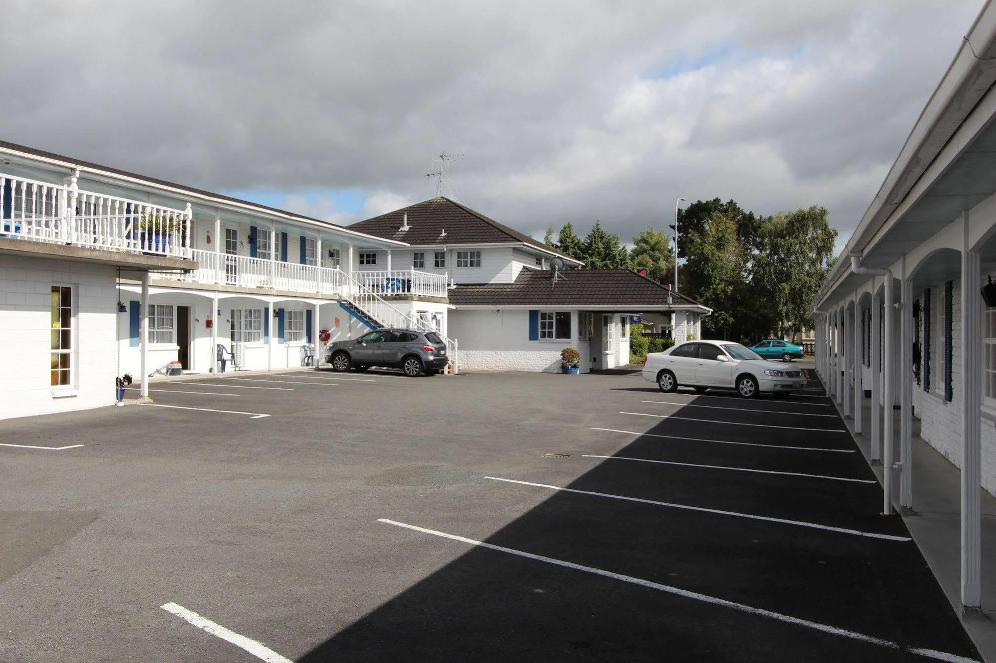 Boundary Court Motor Inn Гамільтон Екстер'єр фото