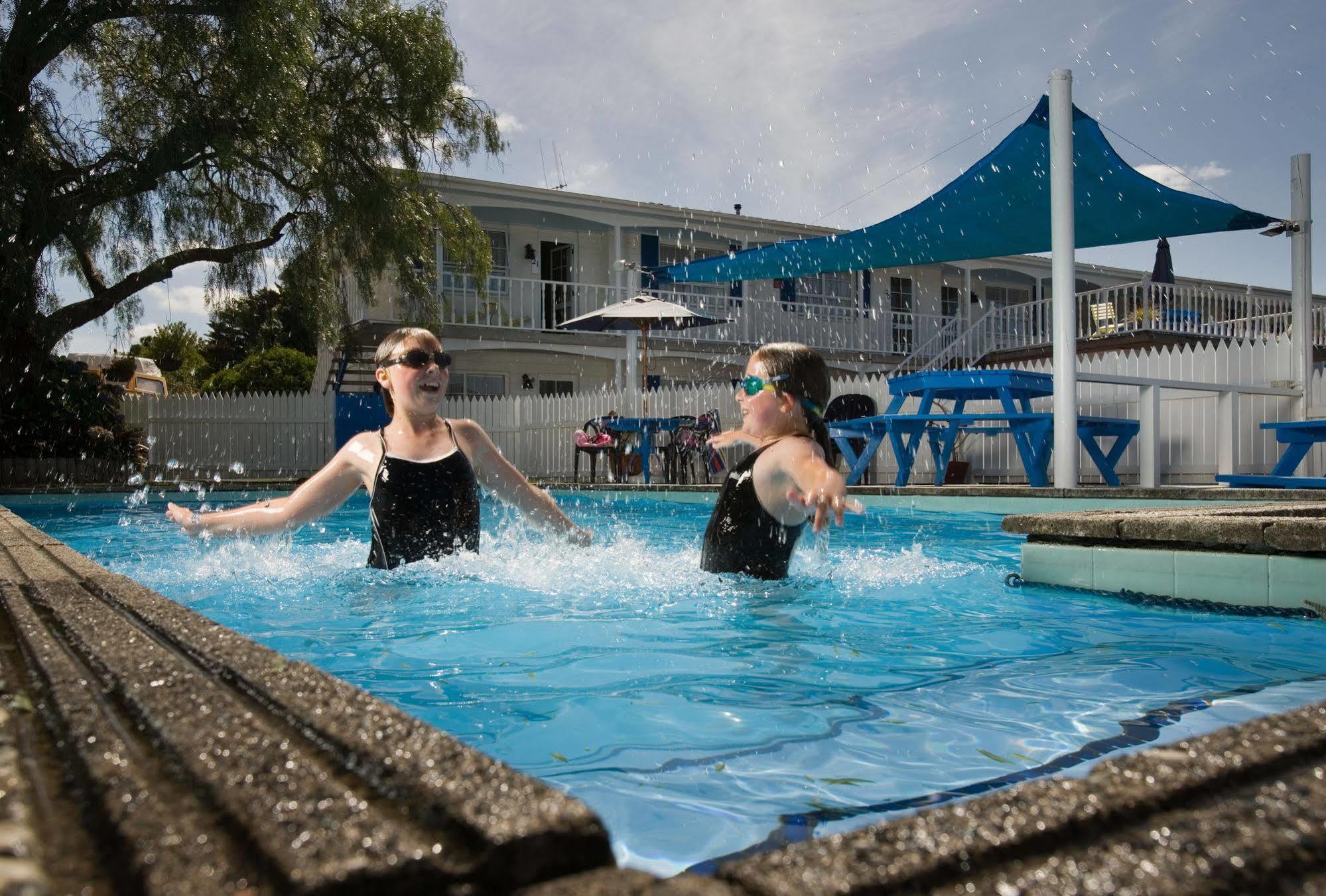 Boundary Court Motor Inn Гамільтон Екстер'єр фото