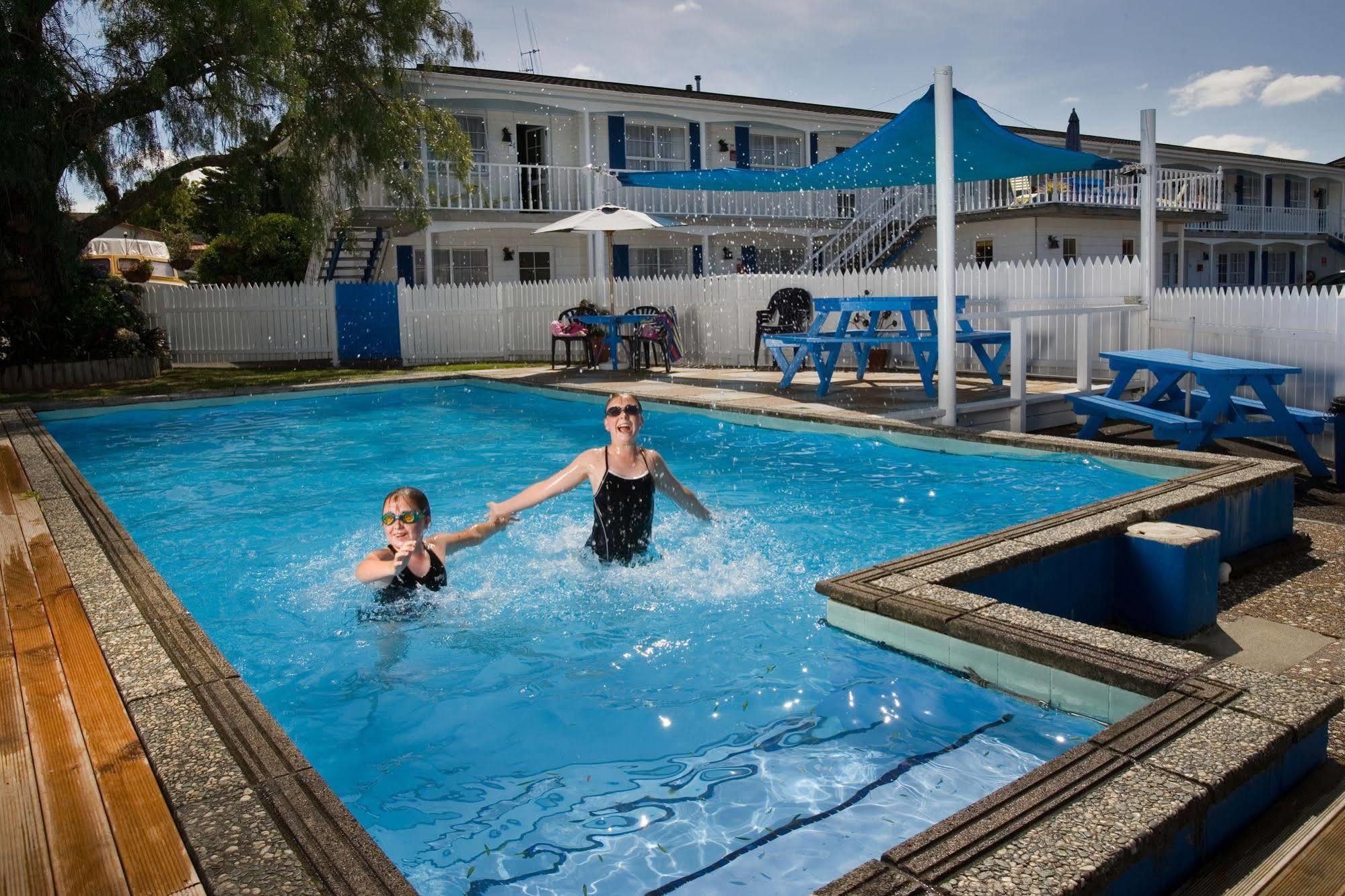Boundary Court Motor Inn Гамільтон Екстер'єр фото