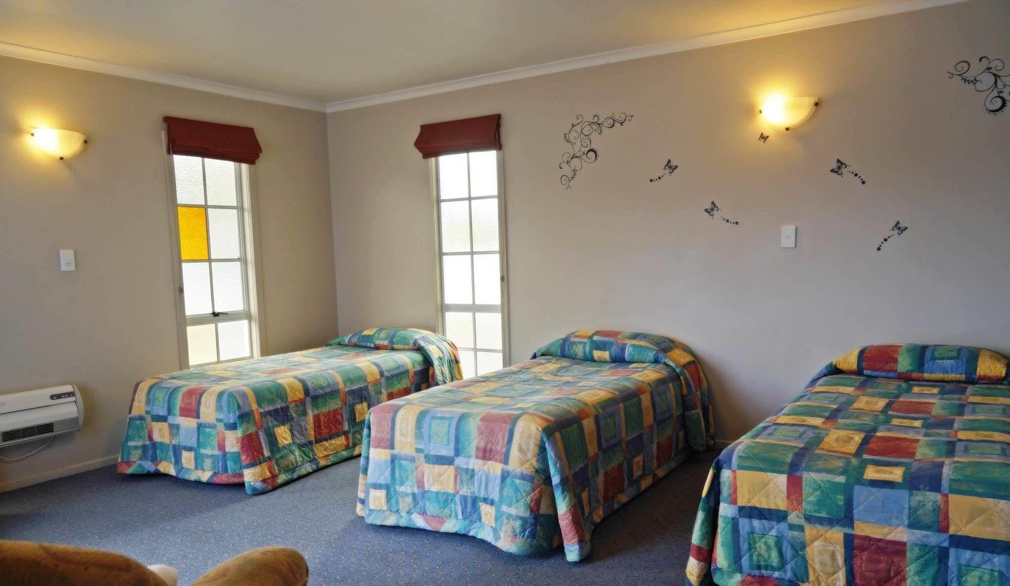 Boundary Court Motor Inn Гамільтон Екстер'єр фото